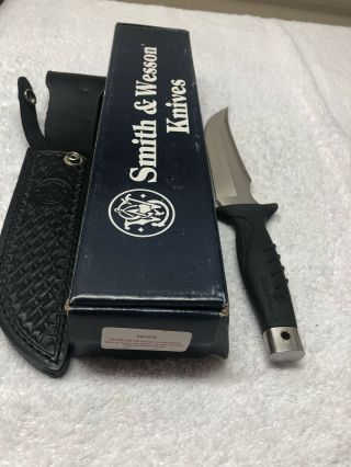 Vintage Discontinued Made In Usa Smith & Wesson 970 Hunting Knife