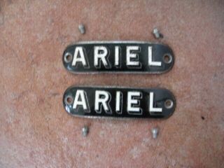 Vintage Ariel Enamel Tank Badges And Screws Rh,  Vh,  Vb,  Red Hunter,  Square Four