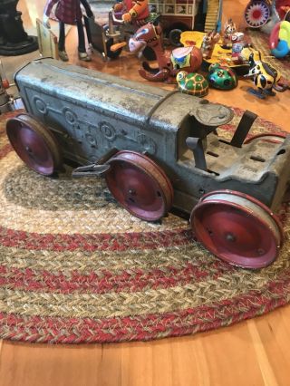 Antique 1920s Louis Marx Wind Up Tin Toy Tractor With 6 Wheels Patent No: 133453