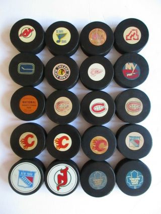 Vintage Nhl Viceroy Hockey Games Pucks 1970 