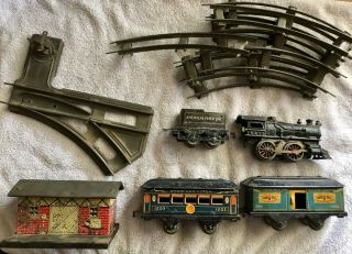 American Flyer Pre - War Wind - Up Tinplate Train Set With Depot,  Track X10,  Switch