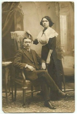 1915 Handsome Young Man Pretty Woman Couple Pince - Nez Studio Old Russian Photo