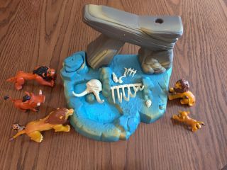Vintage 1994 Disney The Lion King Pride Rock Playset With Scar Mufasa Figures