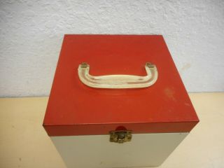 Vintage Amfile Platter - Pak Red & White Metal Storage Carry Case with 45 RPM ' s 2