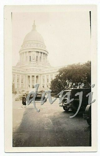 Flapper Ladies,  Antique Cars By Capitol Building In Madison Wisconsin Old Photo