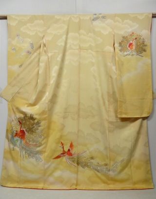 0804n05z1110 Vintage Japanese Kimono Silk Furisode Light Yellow Peacock