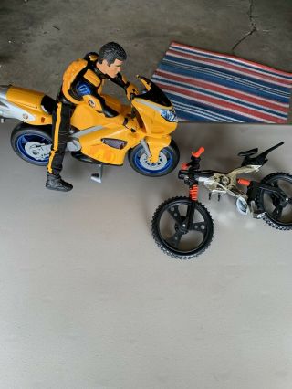 VINTAGE ACTION MAN TOYS MOTOR CYCLE & BIKE 2