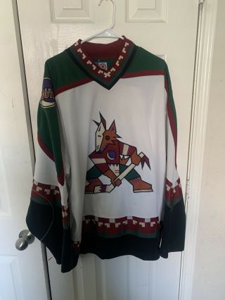 Vintage Phoenix Coyotes Hockey - Nhl Pro Player Jersey Size Xl