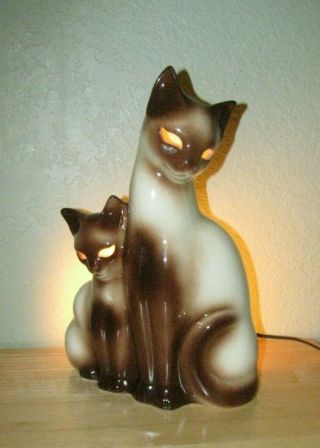 Vintage Mid - Century Modern Siamese Cat Tv Lamp Night Light Kron Glowing Eyes