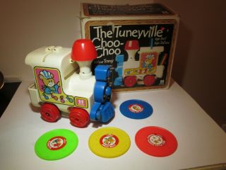 Vintage 1975 Tomy Tuneyville Choo Choo Train W 4 Records & Box 1 - Owner