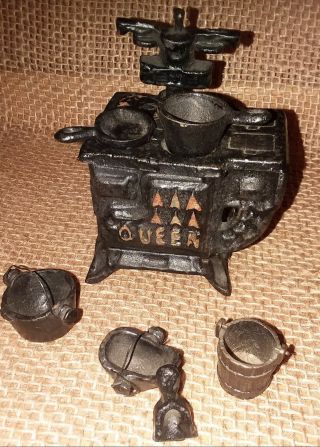Vintage Queen Cast Iron Miniature Toy Stove With Accessories