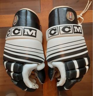 Vintage All Leather Ccm M - Hg30 Fastback Bruins Gloves
