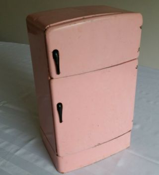 Vintage Pink Wolverine Toy Co.  Tin Lithograph Mini Refrigerator With Food 1950s