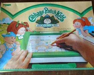 1983 Tomy Cabbage Patch Kid Storybook Kit 15 Tracing Fashion Plates