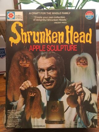 Milton Bradley 1975 Vincent Price Shrunken Head Apple Sculpture Incomplete