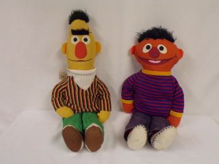 Vintage 1970s Knickerbocker Sesame Street Bert & Ernie Plush Doll Set