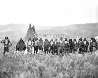 Shoshone Indians Near Fort Bridger Circa 1968 - 69 - 8x10 Photo (bb - 562)