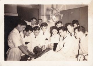 Vintage Silver Photo Amateur Snapshot 1950 Dissection Autopsy Medical