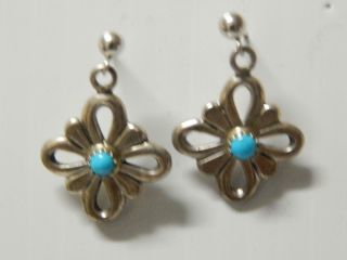 Antique / Vintage Navajo Indian Sterling Silver Turquoise Earrings - Pretty Dsgn