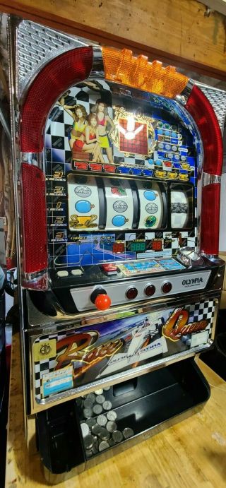 Japanese Slot Machine Arcade Game Queen Racer Pachislo 2001,  15 Coins