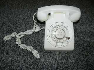 Vintage Bell Systems By Western Electric 500 Dm Rotary Telephone In White