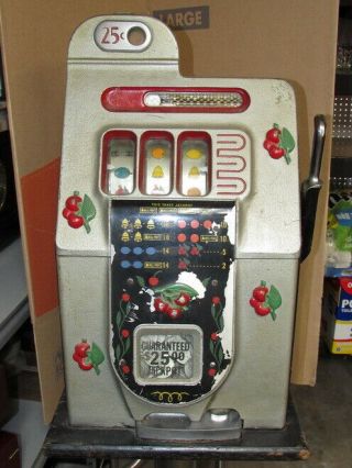 ANTIQUE 1946 MILLS 25 CENT BLACK CHERRY SLOT MACHINE with STAND GREAT 2