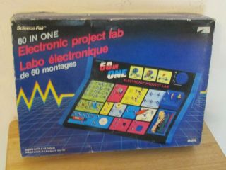 Vintage 1985 Radio Shack Science Fair " 60 In One " Electronic Project Lab -