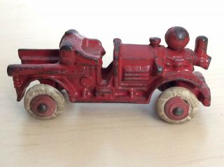 Vintage Cast Iron Fire Truck 3 1/2” Kilgore A.  C.  Williams Arcade Hubley