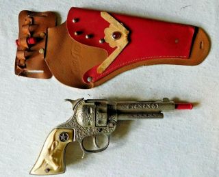 1950s Vintage Hubley Texan Jr Toy Cap Gun With Red Texan Holster