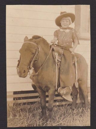 Happy Little Cowgirl On Horseback Pony Old/vintage Photo Snapshot - F153