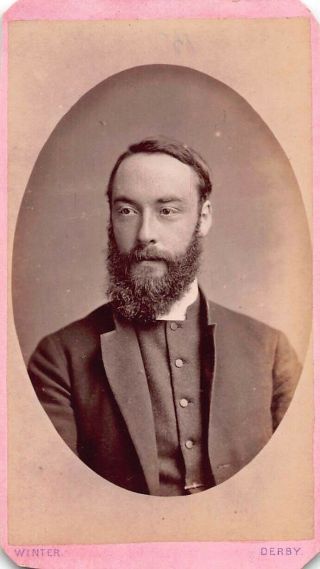 Victorian Man Gentleman Older Young Derby Photograph Cdv Card (47)