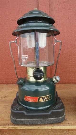 Vintage 1984 Coleman Lantern CL2 Model 288,  w/ Case,  12 