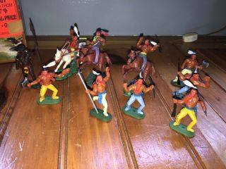 Vintage Wild West Cowboy and Indian Frontier Set Plastic Toys 26 Figures 3