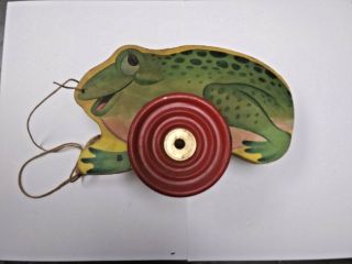 Bu3035 Vintage 1940s Wood Green Frog Pull Toy The Gong Bell Mfg.  Co.  Made In U