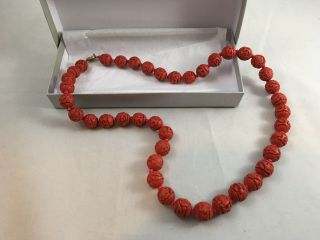 Vintage Chinese Carved Red Cinnabar Hand - Knotted Bead Necklace