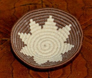 Vintage Native American Indian Petite 4 1/2 " Woven Cotton Wool Coil Star Basket