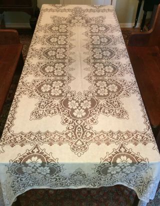 Large Vintage Quaker Lace Cream Color Tablecloth Floral Design 73x107