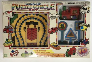 Vintage Plastic - Toy Wind Up Puzzle Vehicle Train Set (f)