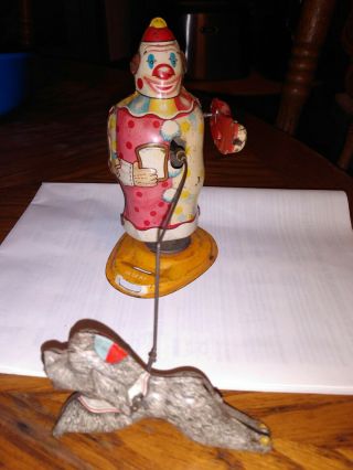 T.  P.  S.  Tiplate Wind - Up Toy Mechanical Cleo Clown The Dogs Made In Japan For Part