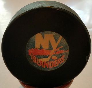 1972 - 77 Ny Islanders Ccm Vintage Nhl Converse Official Game Puck Art Ross Usa