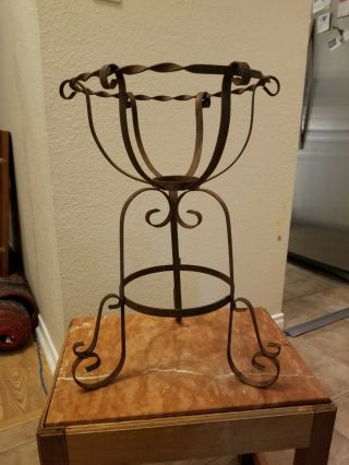 Vintage Twisted Wrought Iron Plant Stand Pot Holder 3 Scrolled Legs 18 " Tall