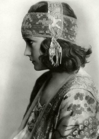 Stunning.  Art Deco,  Flapper Era Woman Headband.  Photo Print 5x7