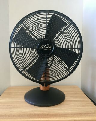 Vintage Aloha Breeze Oscillating - Rotating Metal Desk Fan 03200 -