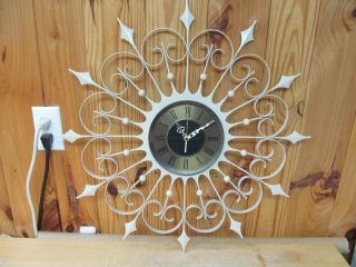 Vintage Mid Century Modern Mcm Wellby Wall Starburst Clock