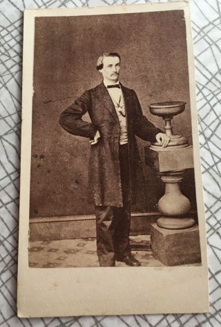 1860s Cdv Photo Civil War Man With Urn Warren Merrimack St Lowell Massachusetts