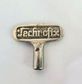 Vintage Small Technofix Key Wind Up Cars Old Oem Tin Toys German Technofix