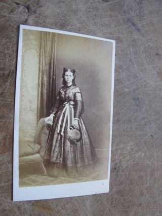 Victorian Cdv / Carte De Visite - Brothers Of Leamington Spa - Ladies Portrait