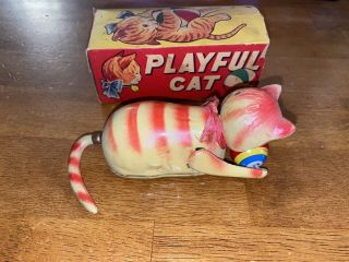 Cute Vintage Alps Japan Tin Wind Up Playful Cat Kitten With Ball In Orig Box