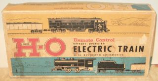Vintage Marx H - O Electric Train Battery Operated
