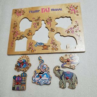 Vintage Donald Trump Taj Mahal Casino Puzzle.  Children 